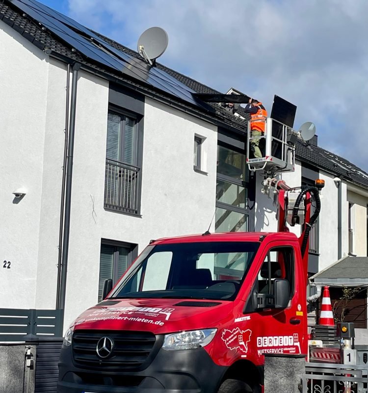 WhatsApp Image 2025-05-08 at 17.59.43 (5)